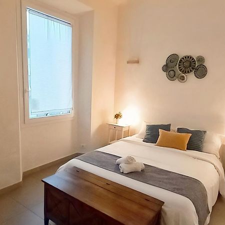 Charming & Spacious Florentine Home Just Two Mins From Tram Stop Florence Luaran gambar