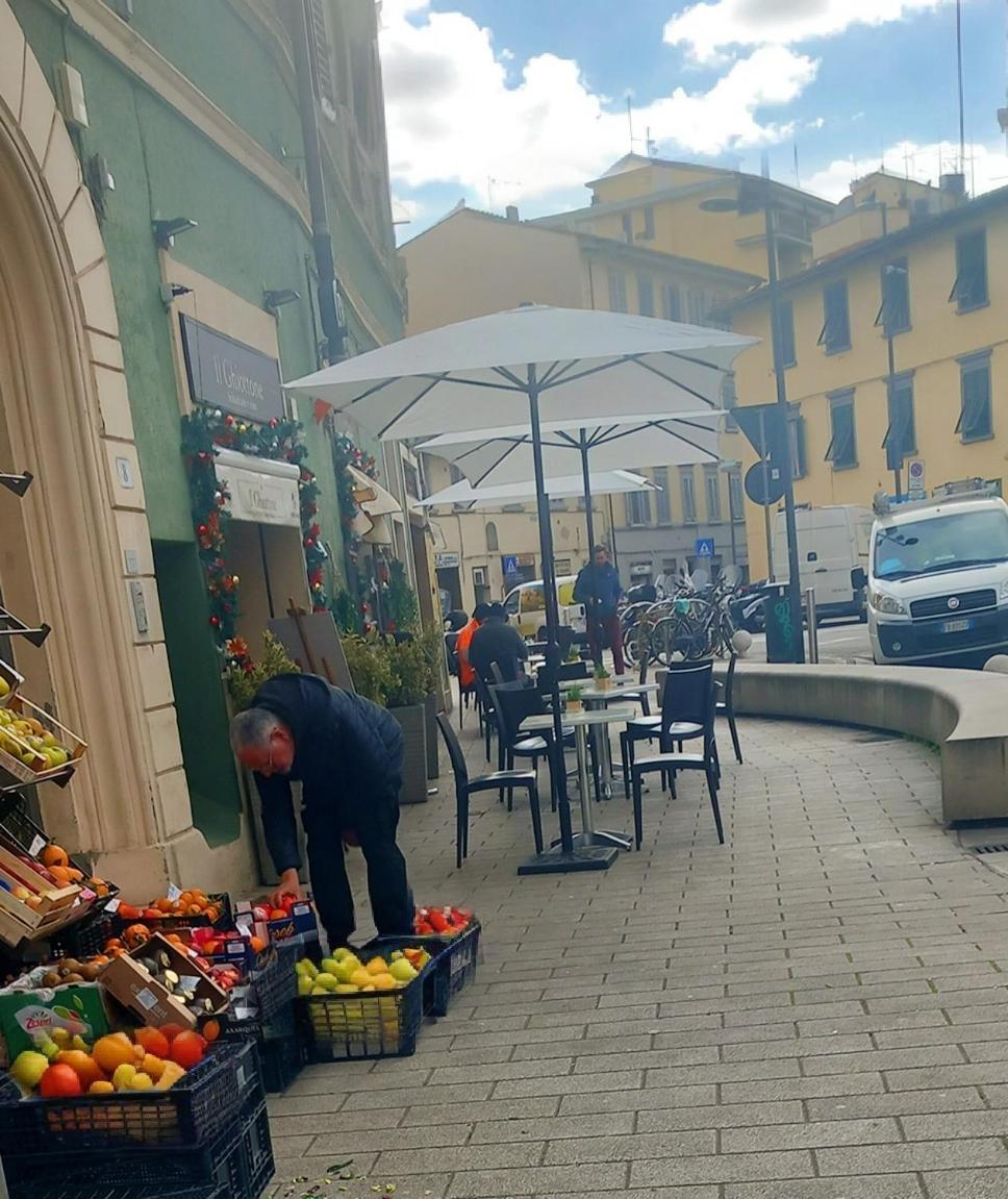 Charming & Spacious Florentine Home Just Two Mins From Tram Stop Florence Luaran gambar